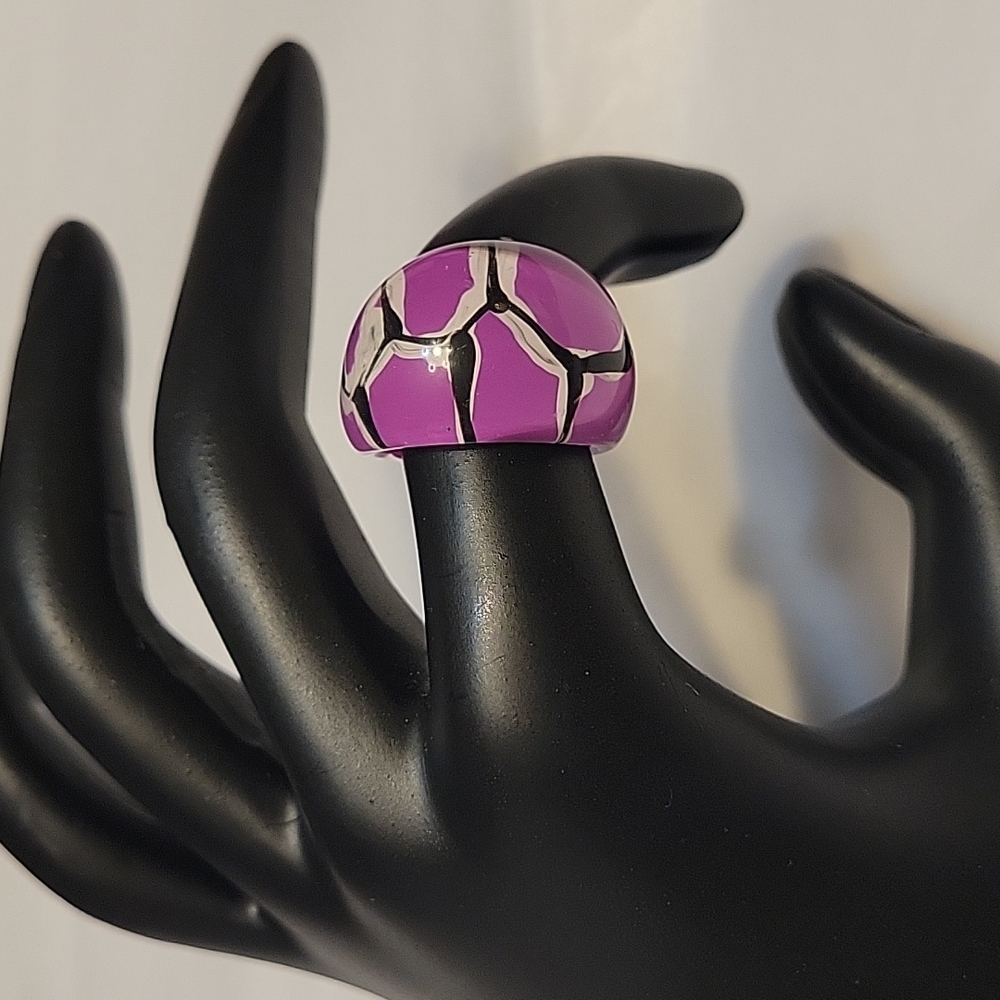 ❄️Fun Fashion Acrylic Ring